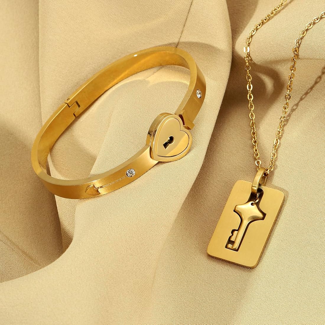 Love theme Lock and bracelet